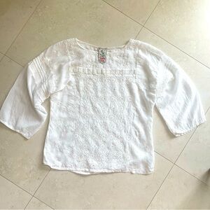 JOHNNY WAS White Embroidered Eyelet Tunic Top  Medium Boho Sheer